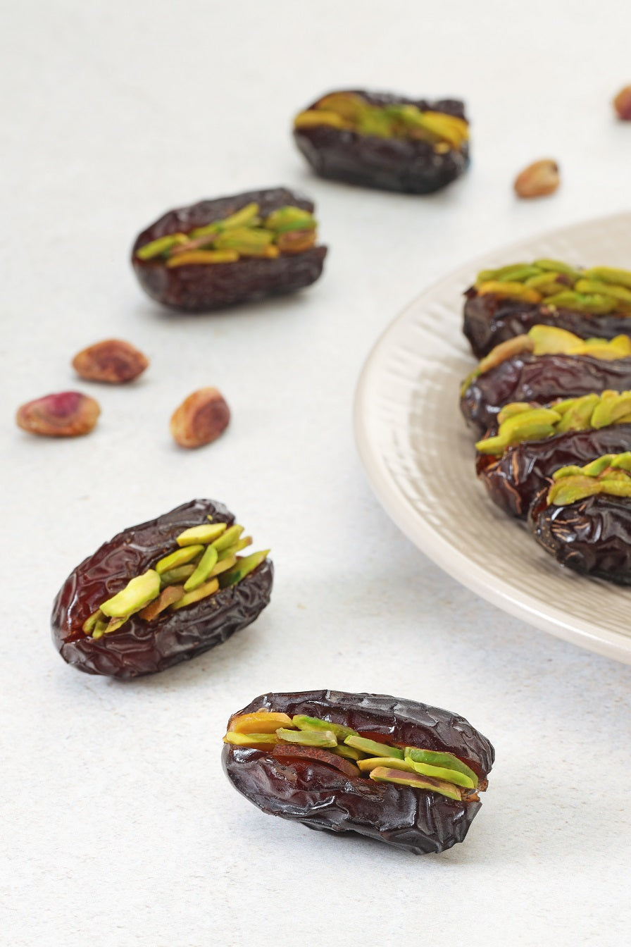 Safawi-Stuffed-Pista-Dates